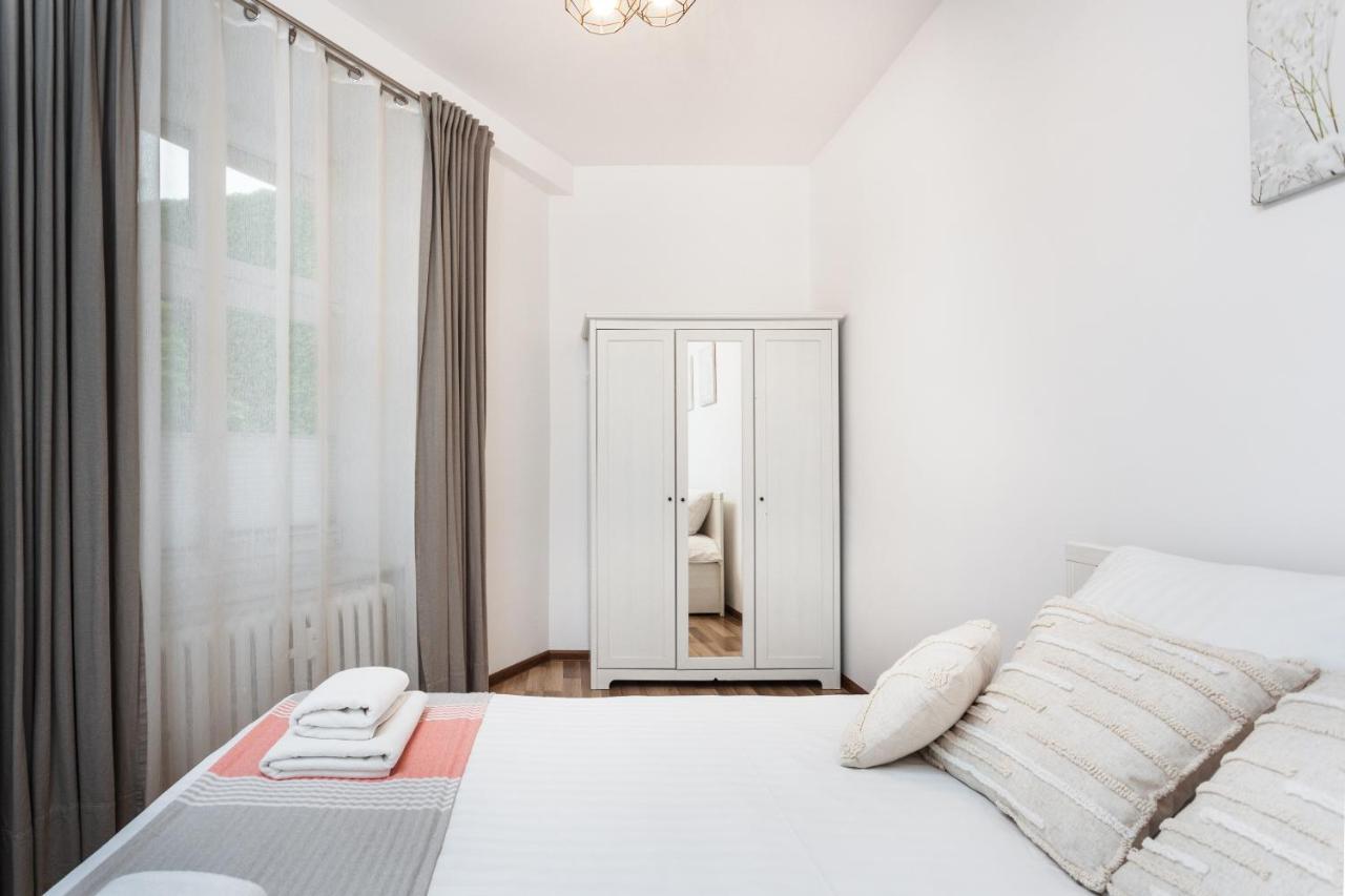 City Of The Kings-Camomile Apartment Krakow Bagian luar foto