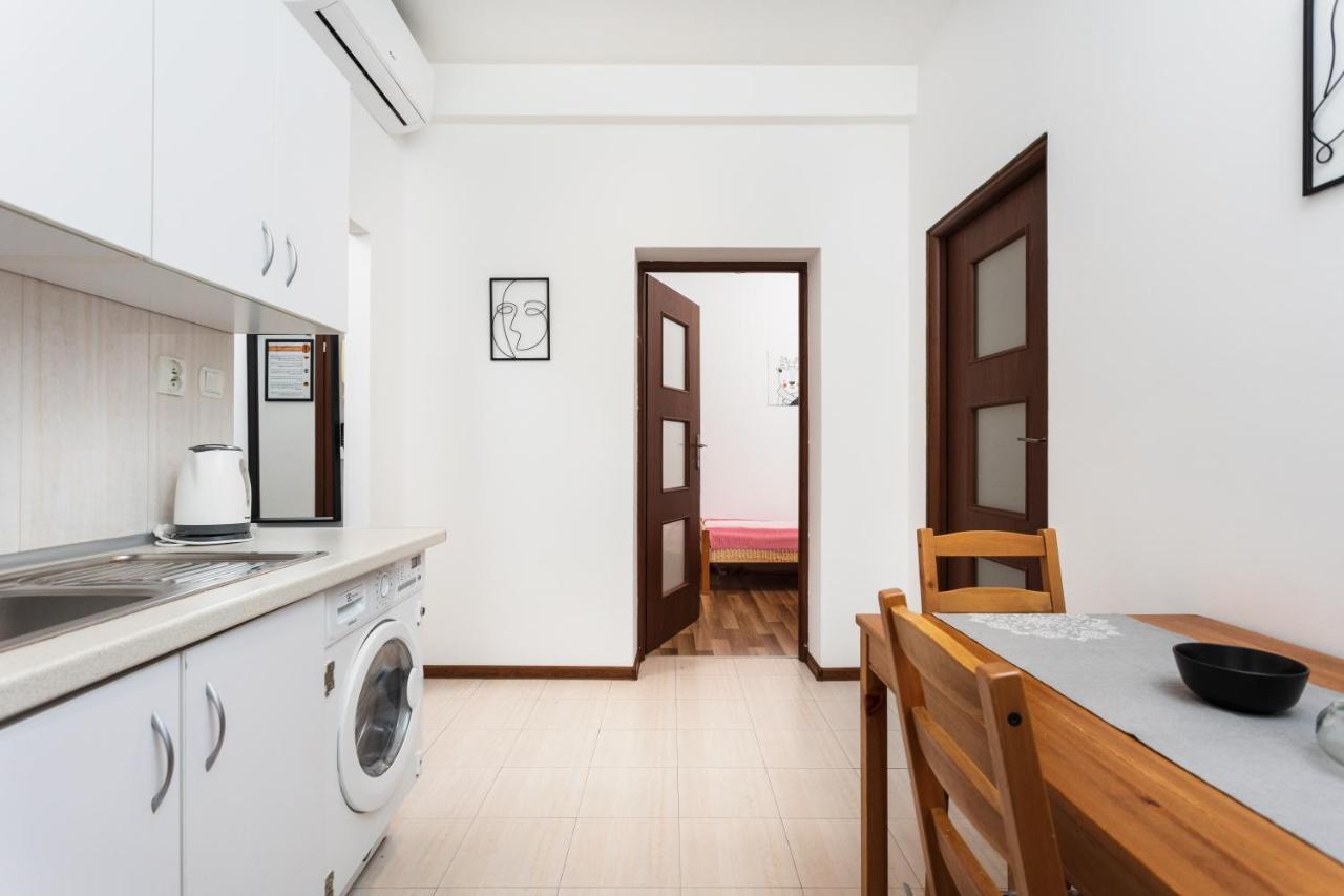 City Of The Kings-Camomile Apartment Krakow Bagian luar foto